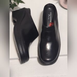 Covington Women's s Black Slip-On Shoes